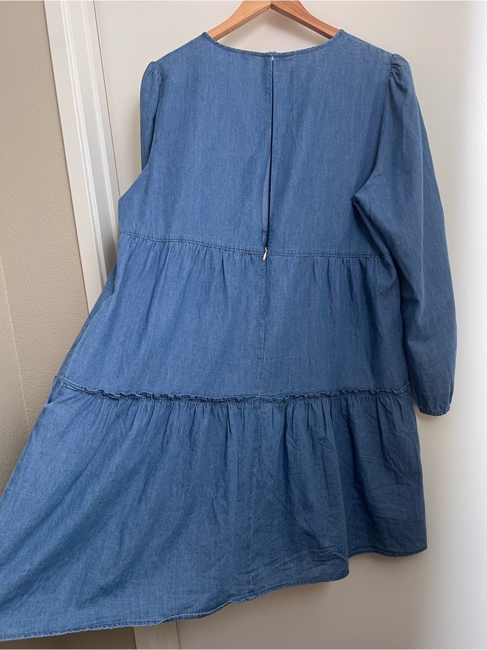 Draper James 100% Cotton Chambray Tiered Babydoll Dress Cottagecore L - Picture 11 of 11